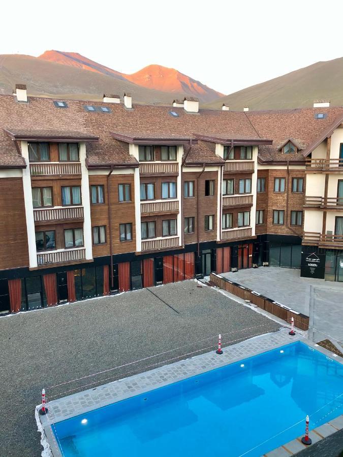 Gvc 328 New Gudauri Apartman Kültér fotó